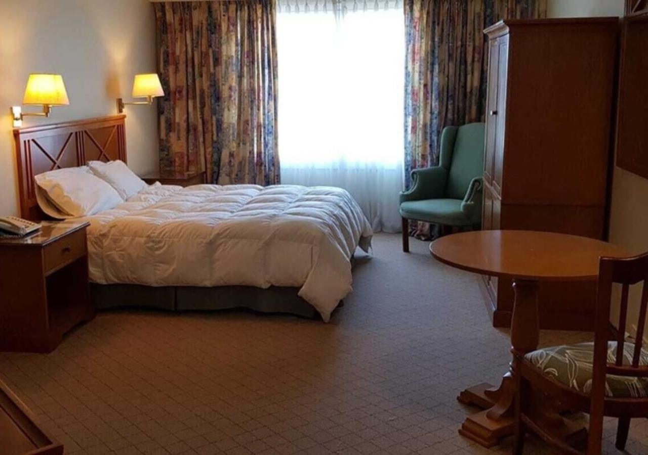 Paradores Austral באהיה בלאנקה מראה חיצוני תמונה