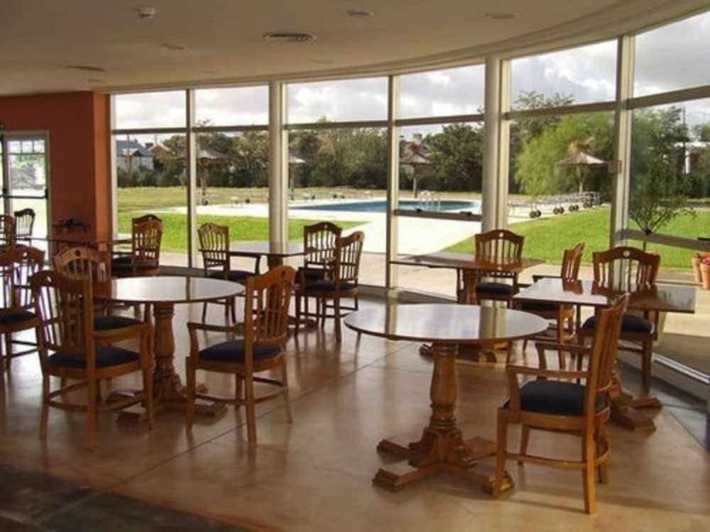 Paradores Austral באהיה בלאנקה מראה חיצוני תמונה
